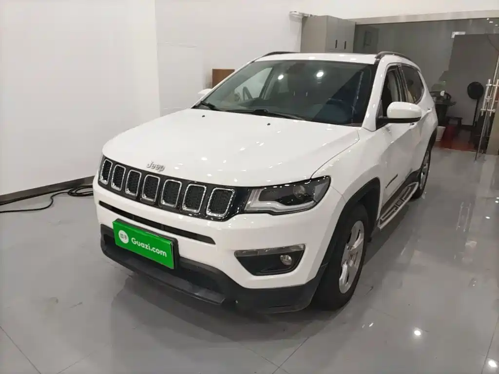 Jeep Compass — миниатюра 2