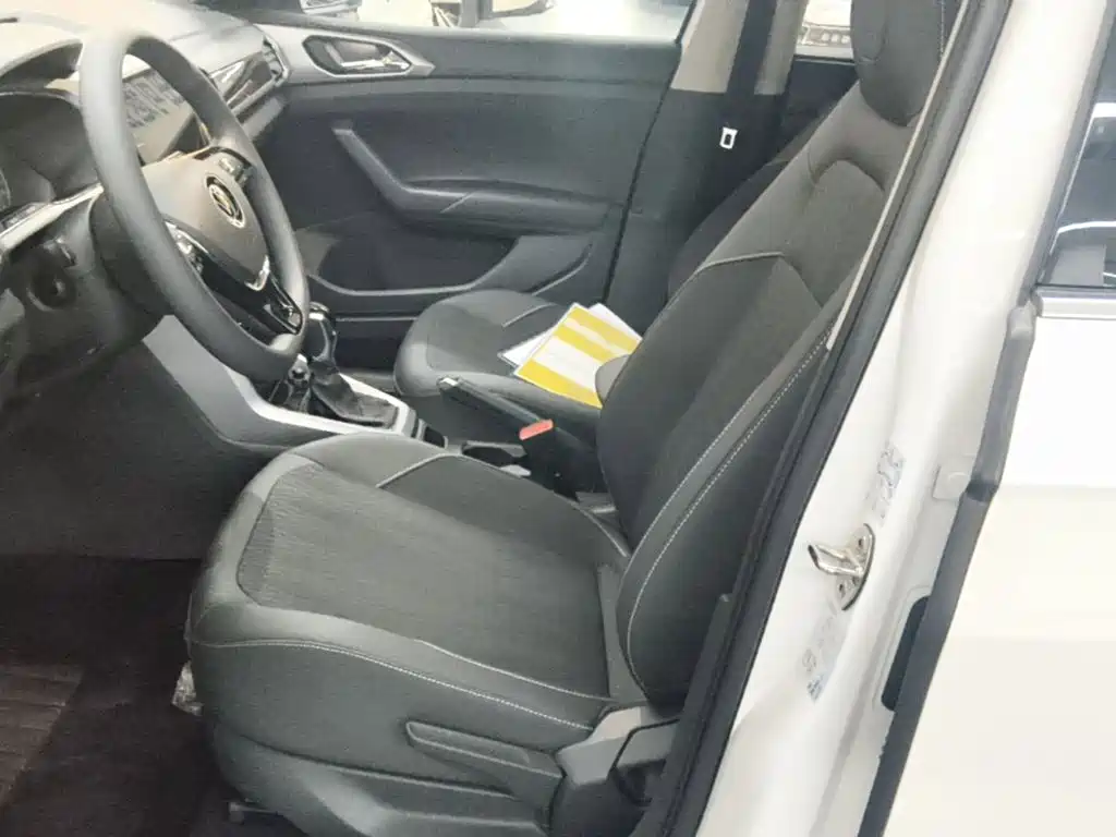 Volkswagen T-Cross — миниатюра 15