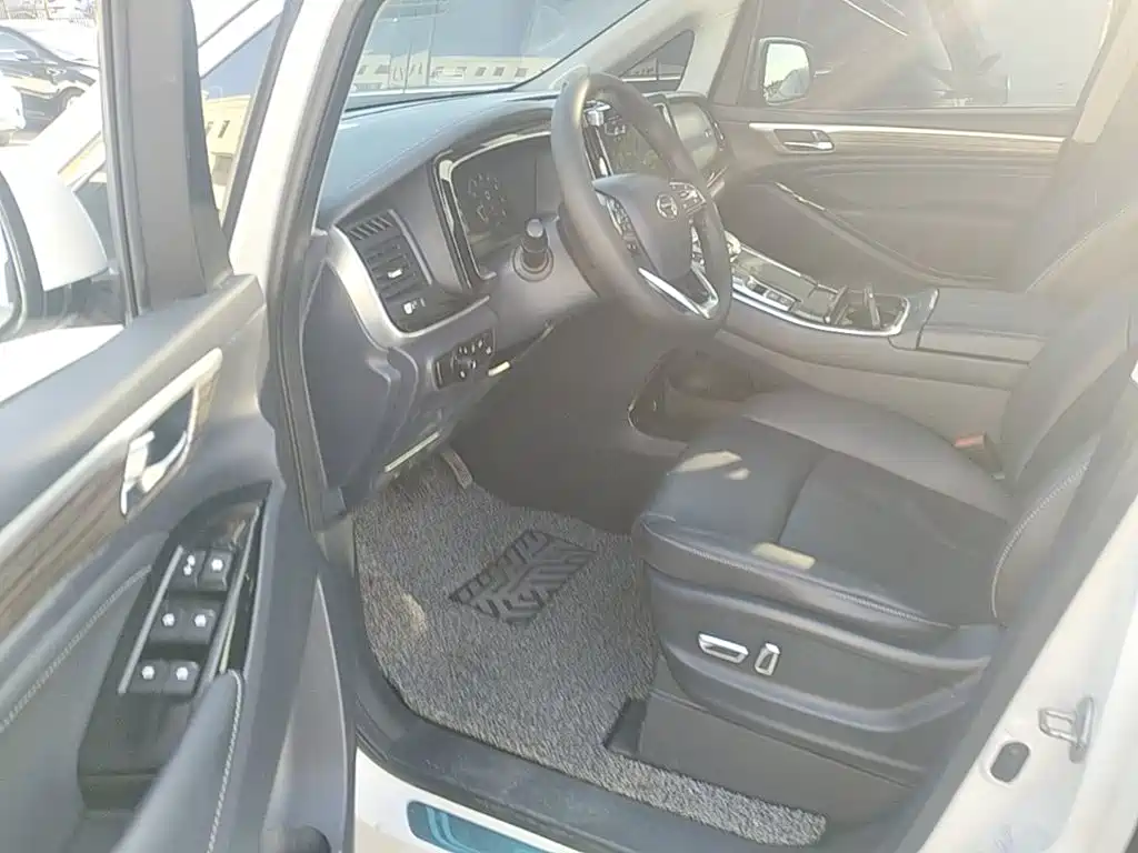 GAC Motor Trumpchi M8 — миниатюра 16