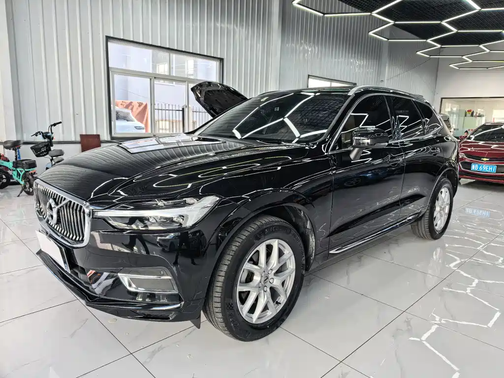 Volvo XC60 2021