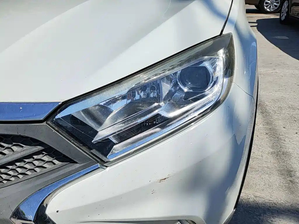 Landwind Landwind X2 — миниатюра 24