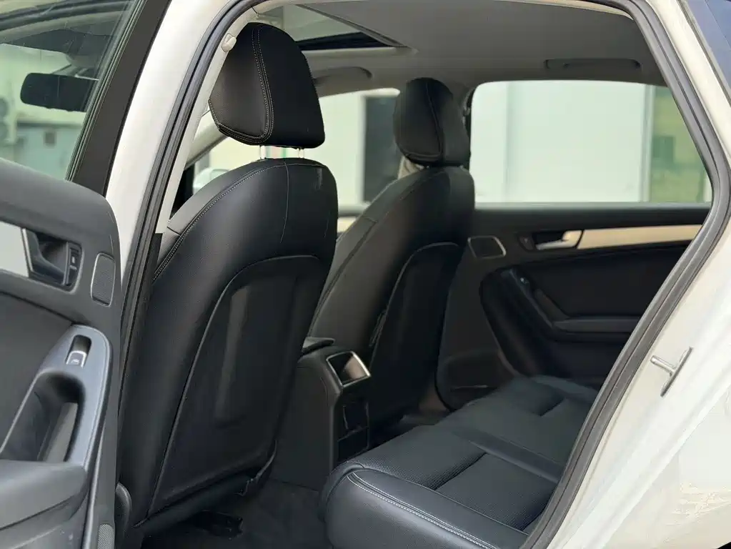 Audi A4L — миниатюра 8