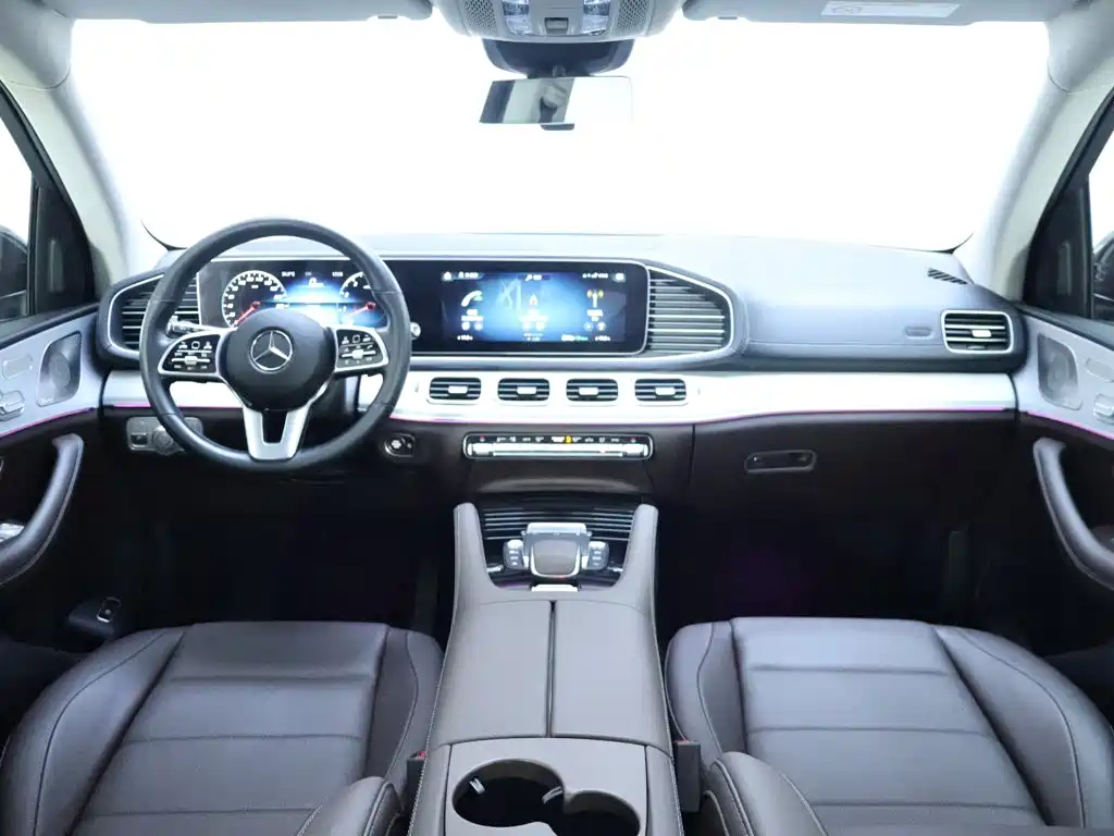 Mercedes-Benz GLE (Import) — миниатюра 13
