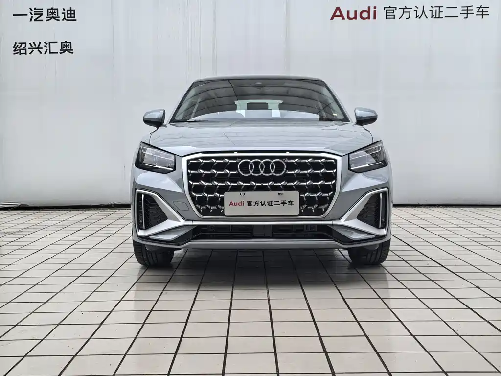 Audi Q2L 2024 35TFSI Fashion