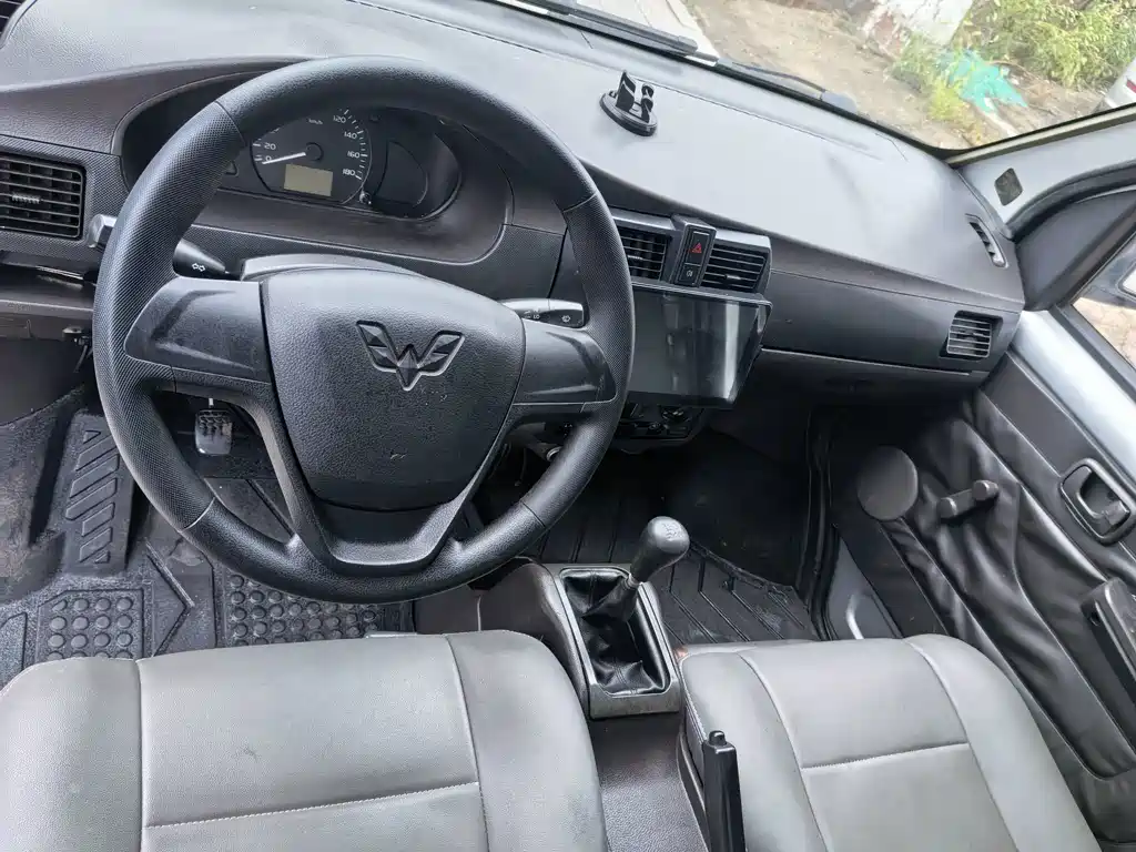 Wuling Rongguang Mini Truck — миниатюра 8