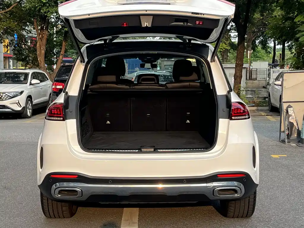 Mercedes-Benz GLE (Import) — миниатюра 7