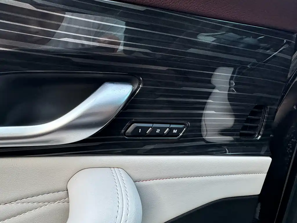 Geely Xingyue L — миниатюра 13