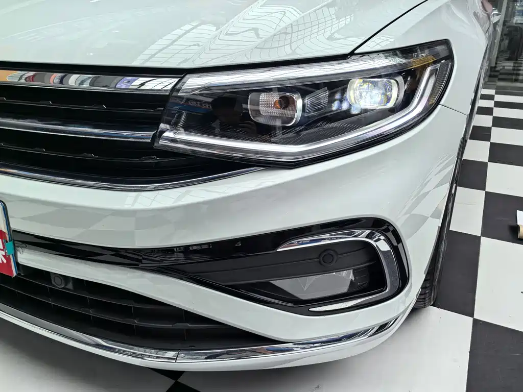 Volkswagen Bora — миниатюра 16