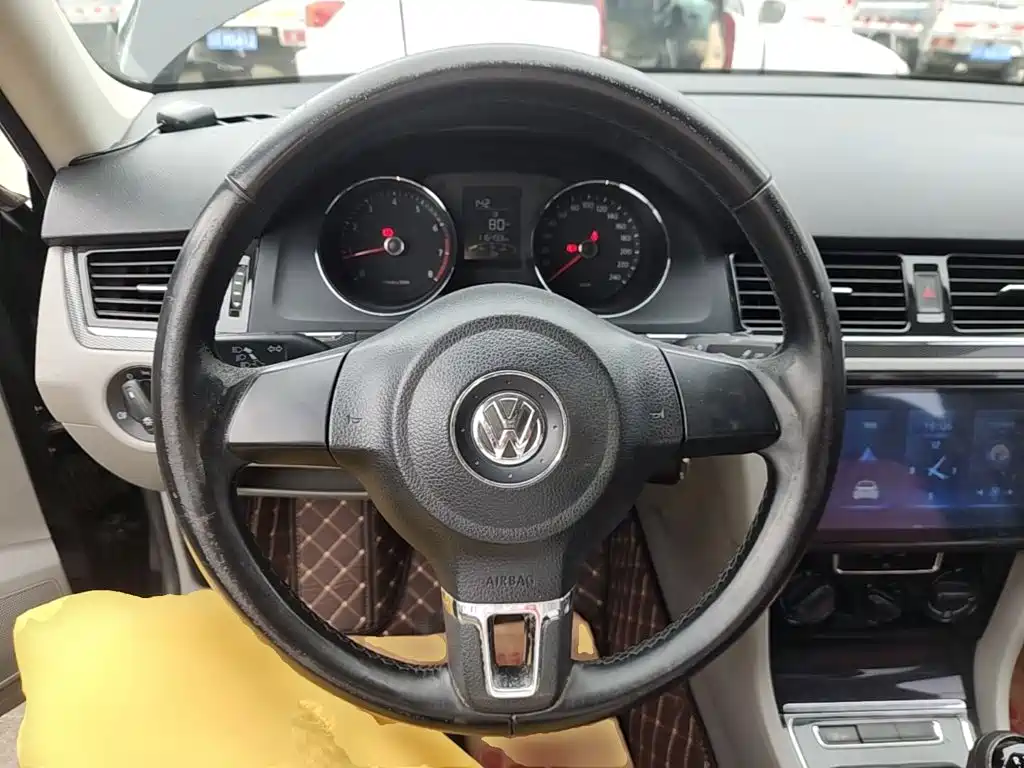 Volkswagen Bora — миниатюра 11