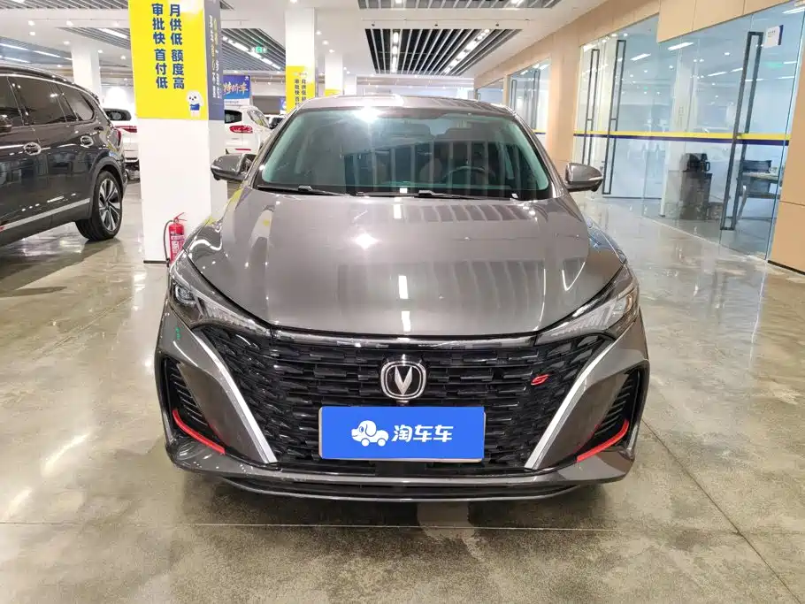 Changan Eado — миниатюра 2