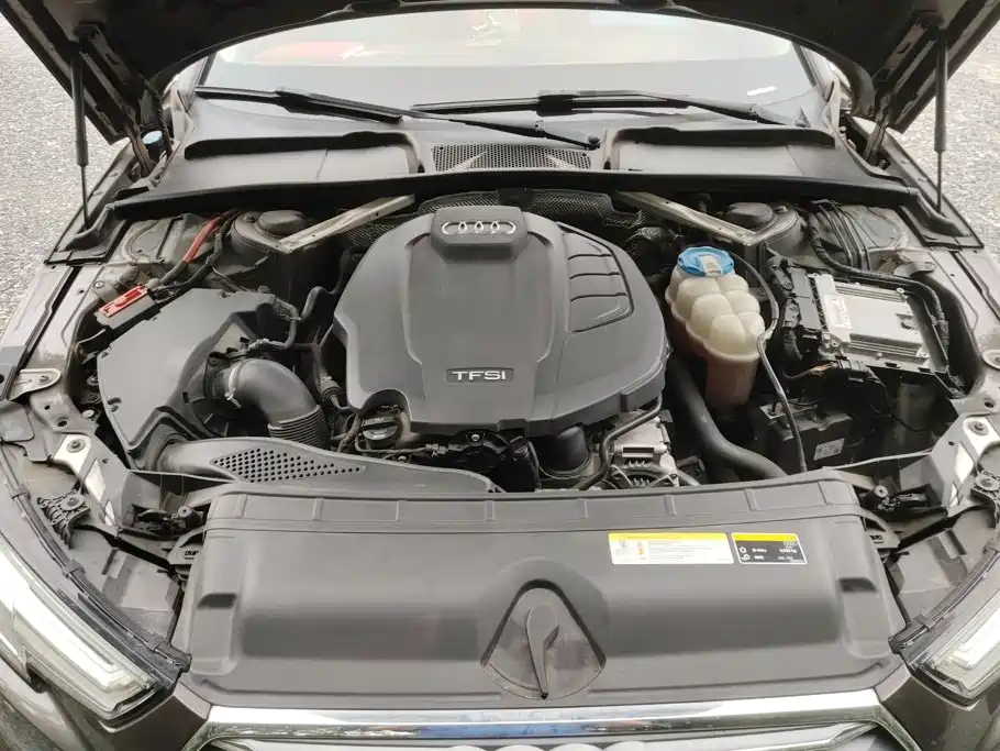 Audi A4L — миниатюра 10