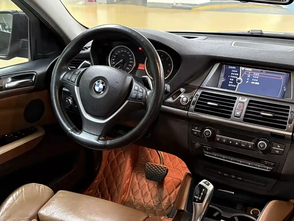 BMW X6 — миниатюра 18