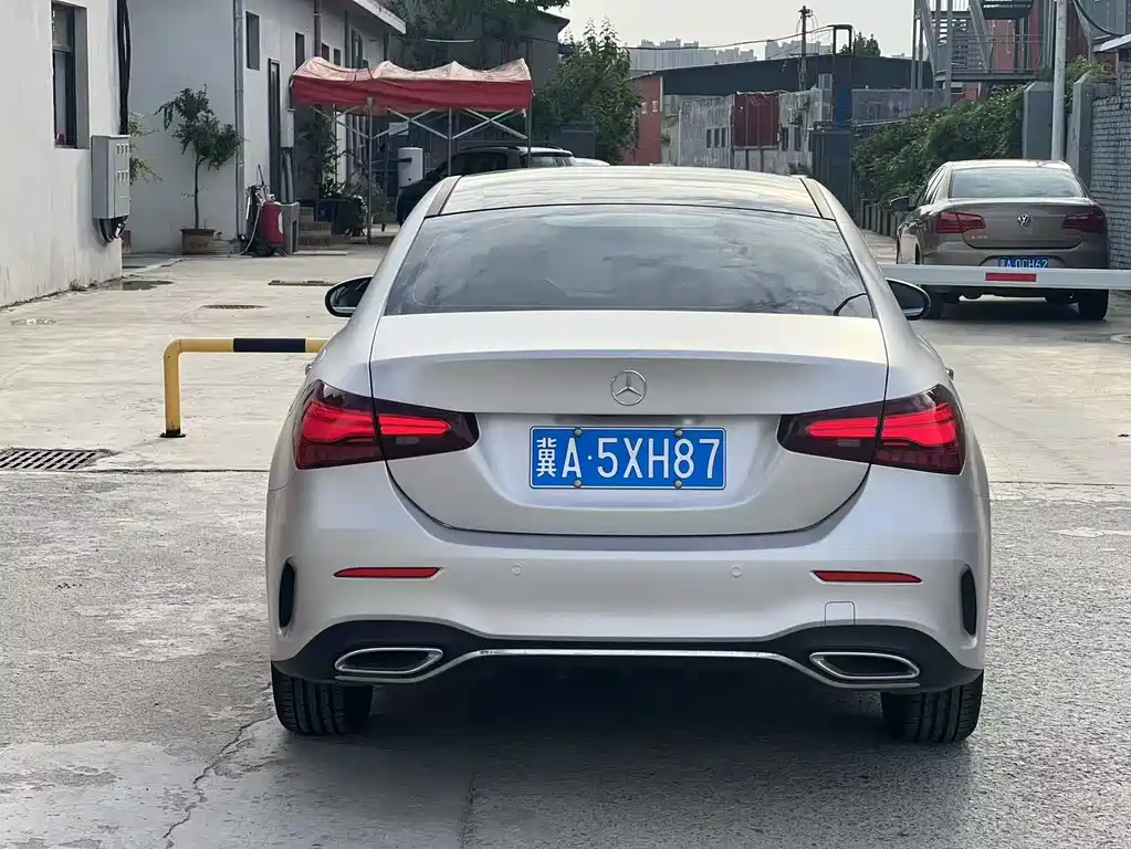 Mercedes-Benz A-Class — миниатюра 12
