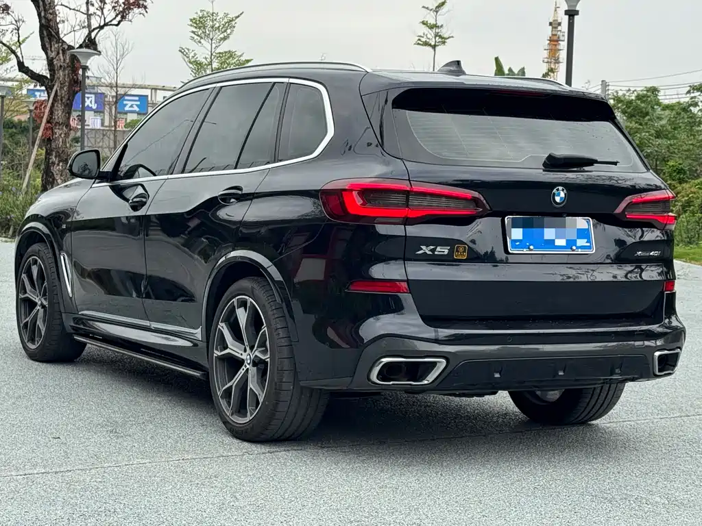 BMW X5 2021 xDrive40i M Sport