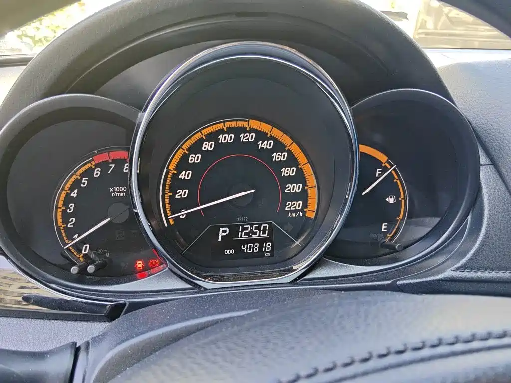 Toyota Yaris L — миниатюра 7