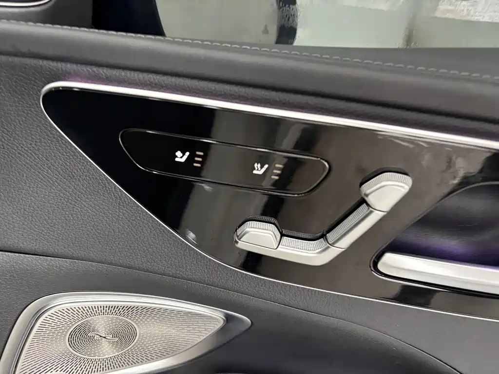 Mercedes-Benz C-Class — миниатюра 27
