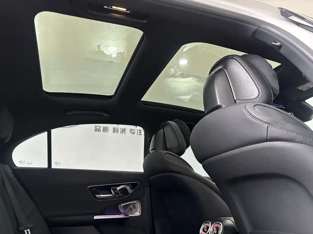 Mercedes-Benz C-Class — миниатюра 30