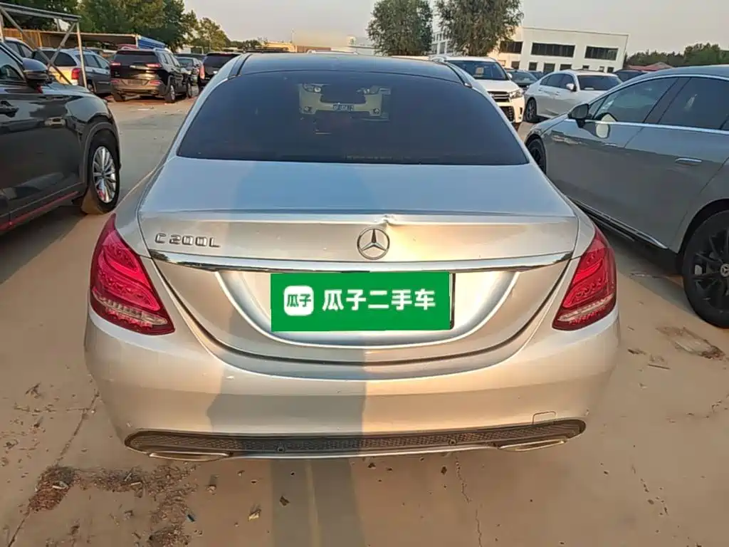 Mercedes-Benz C-Class — миниатюра 6