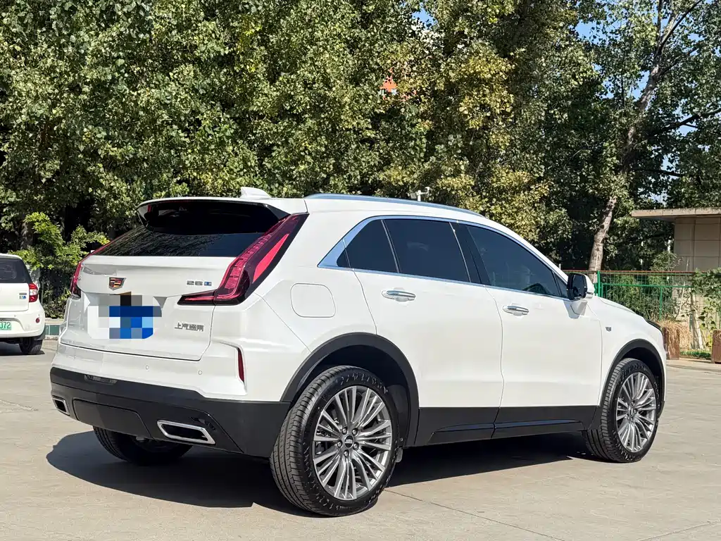 Cadillac XT4 — миниатюра 9