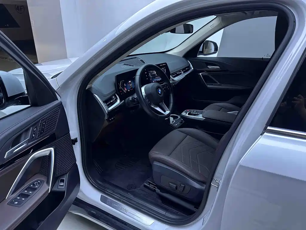 BMW X1 — миниатюра 11
