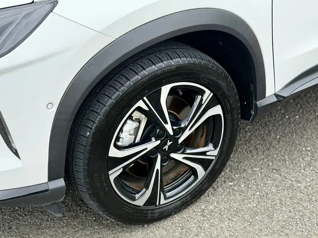 XPeng G3 — миниатюра 19
