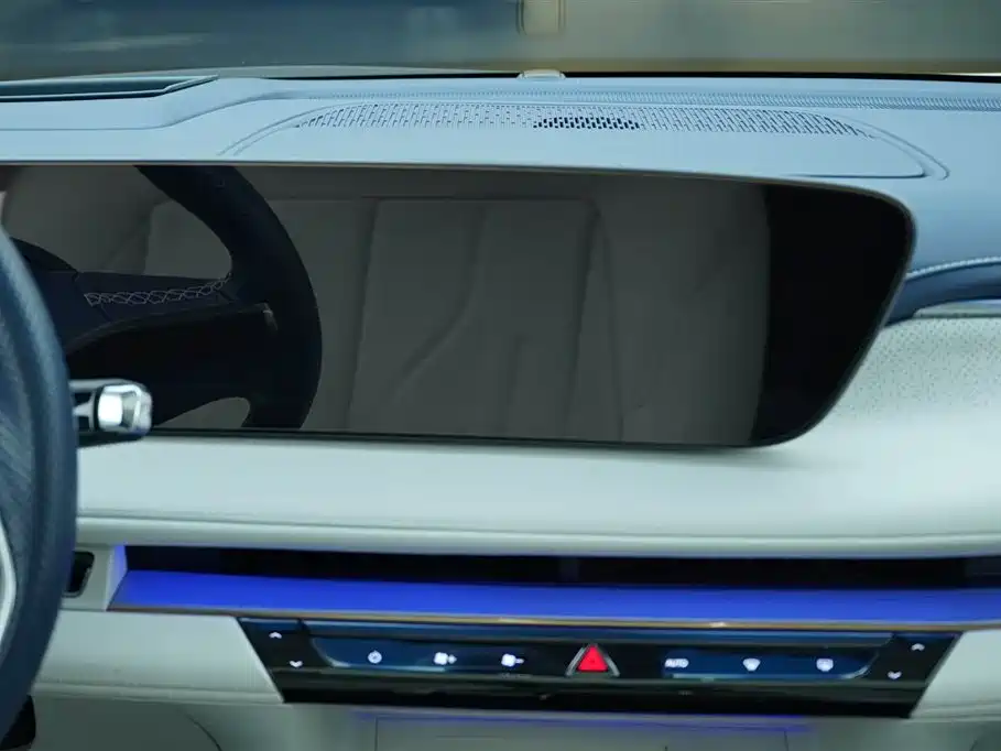 BUICK GL8 NEW ENERGY