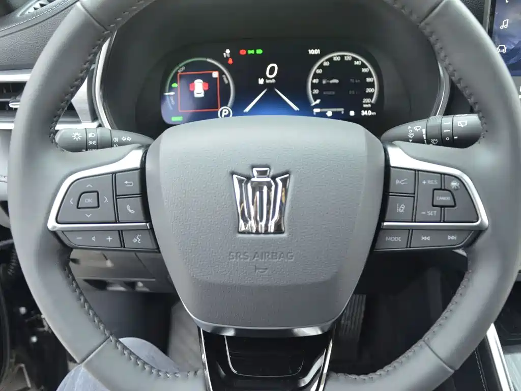 Toyota Crown Kluger — миниатюра 14