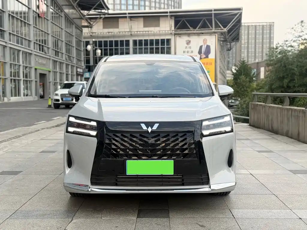 Wuling Xingguang 730 — миниатюра 2