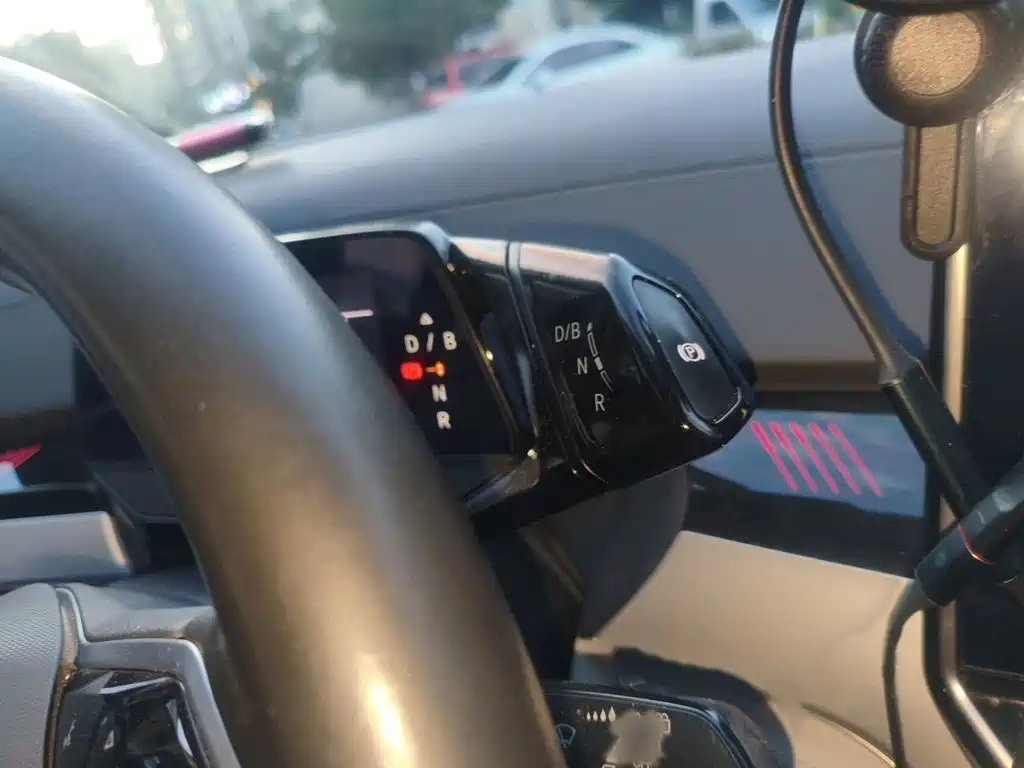 Volkswagen ID.6 Crozz — миниатюра 7