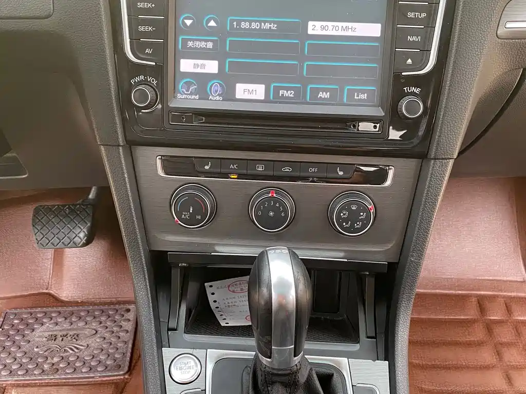 Volkswagen Golf — миниатюра 7