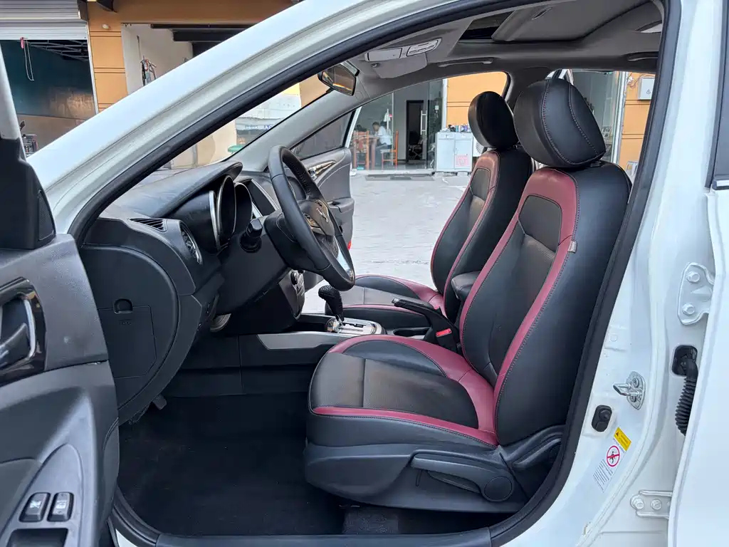 Changan Eado XT — миниатюра 5