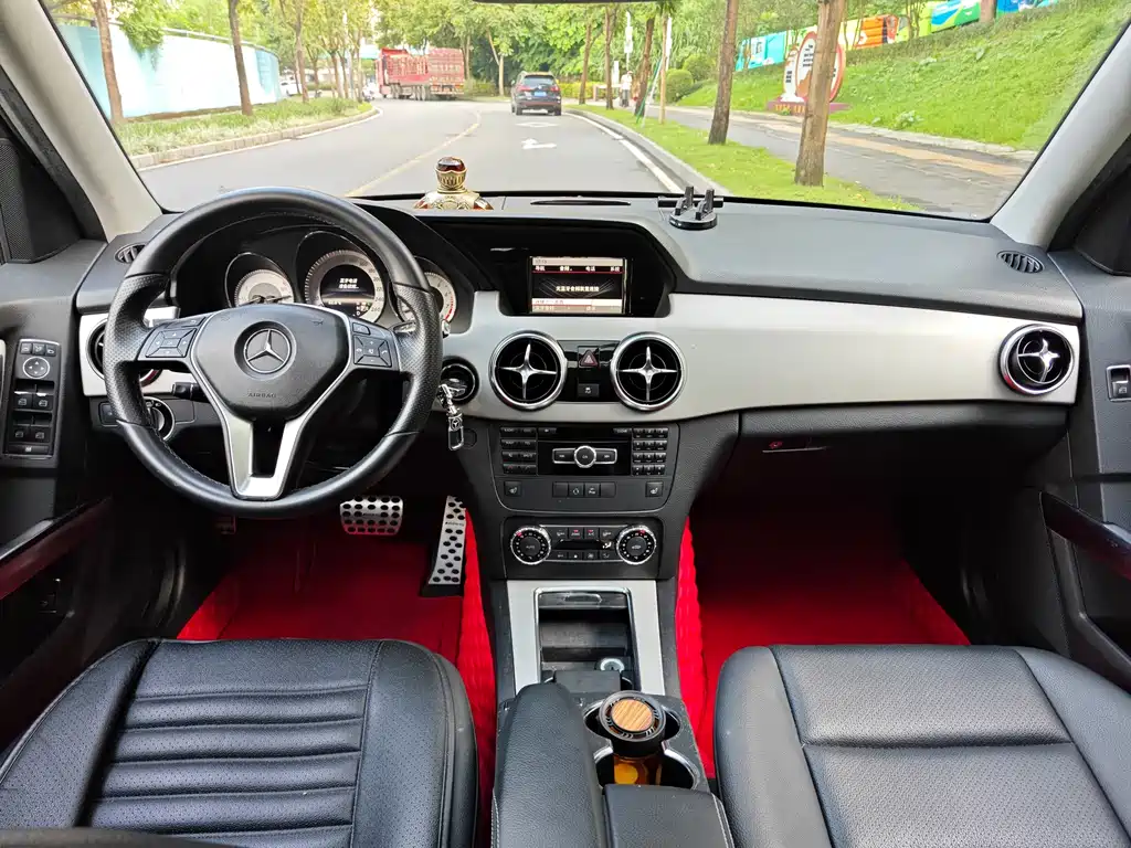 Mercedes-Benz GLK-Class — миниатюра 6