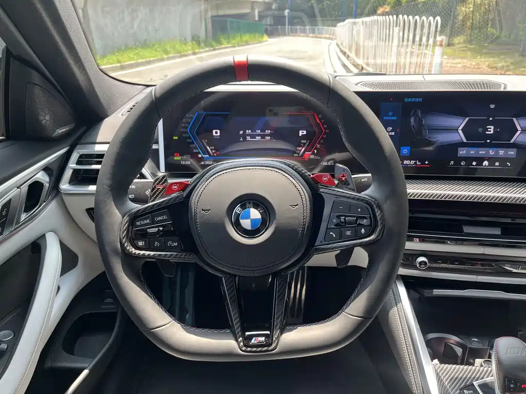 BMW M4 — миниатюра 11