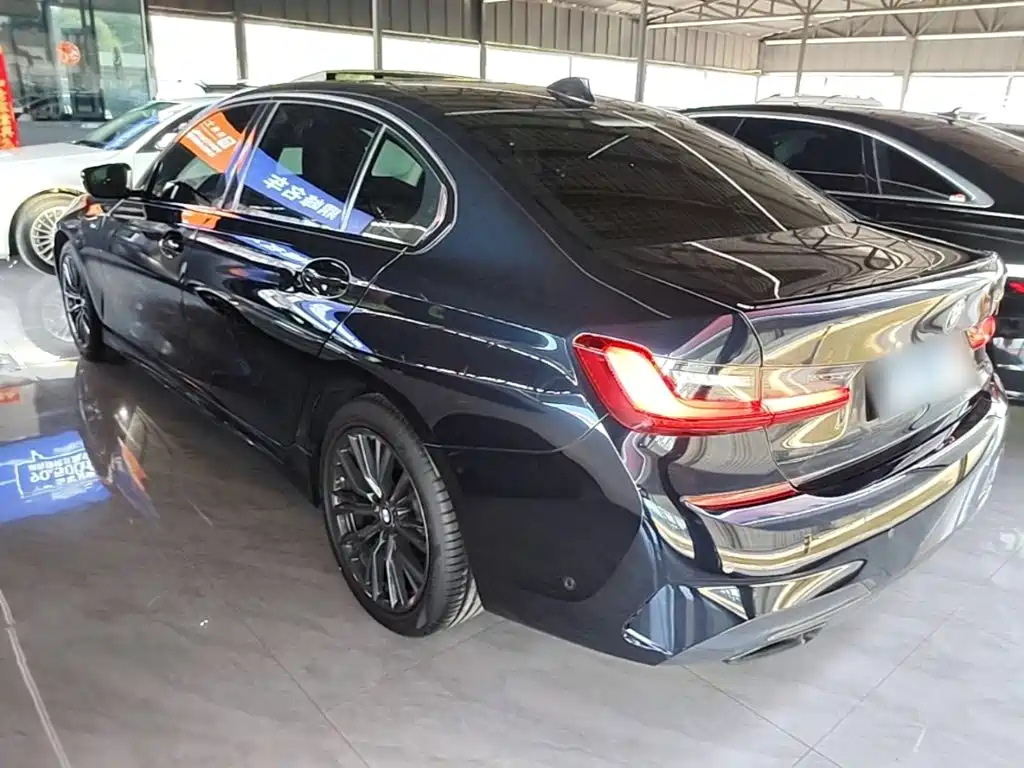 BMW 3 Series 3 2022 325Li M Sport