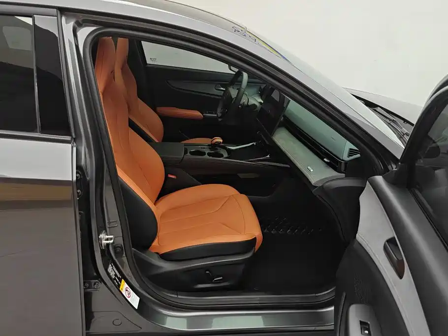 Changan UNI-V — миниатюра 8