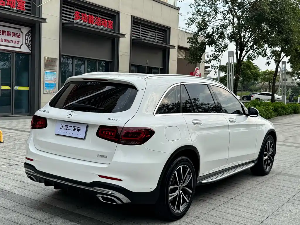 Mercedes-Benz GLC — миниатюра 11