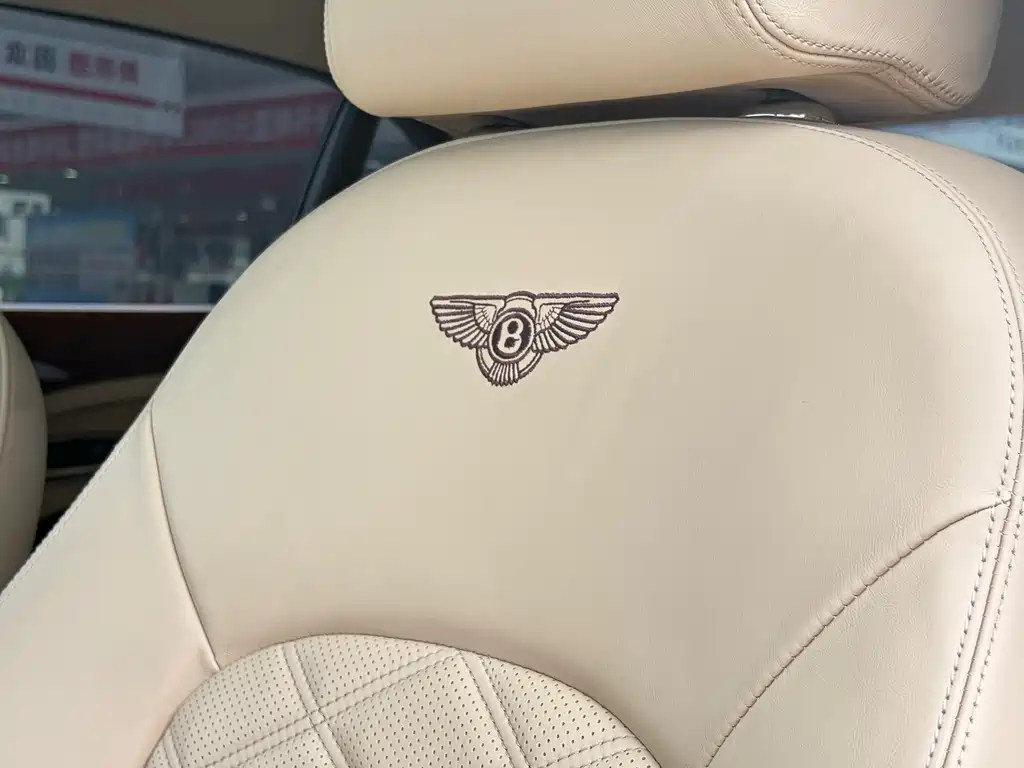 Bentley — фотографии объявления, Фото 22