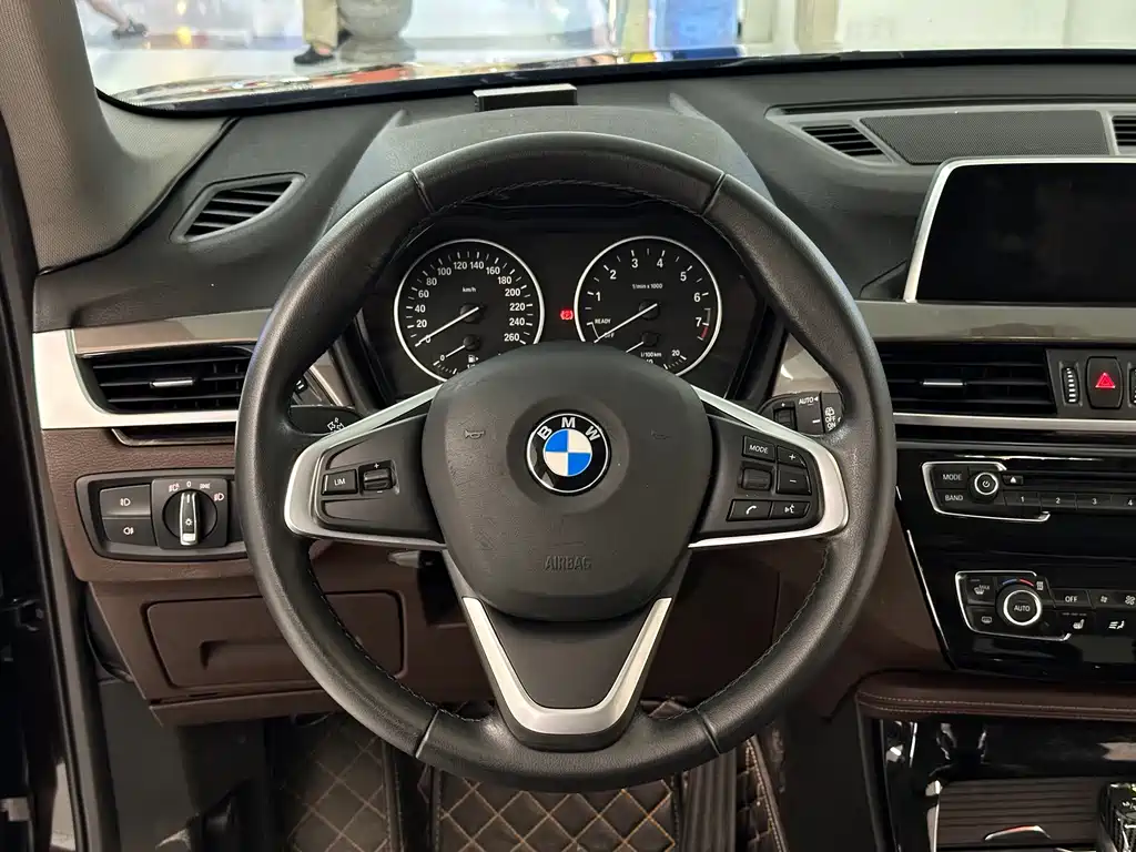 BMW X1 — миниатюра 16