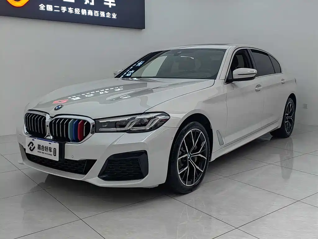BMW 5 Series 2024
