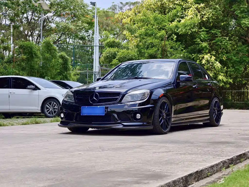 Купить Mercedes-Benz C-Class AMG