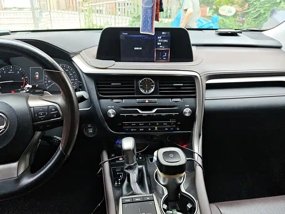 Lexus RX — миниатюра 13