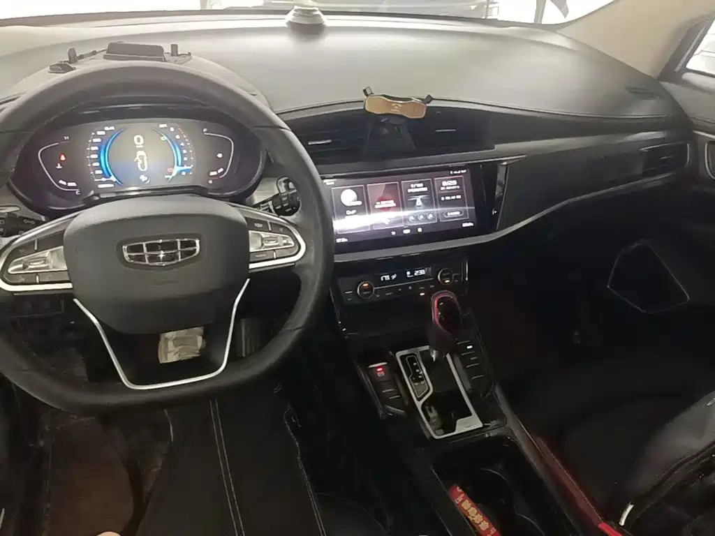 Geely Emgrand GS — миниатюра 10