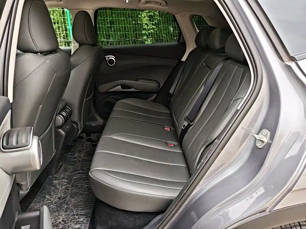 BYD Yuan Plus — миниатюра 17