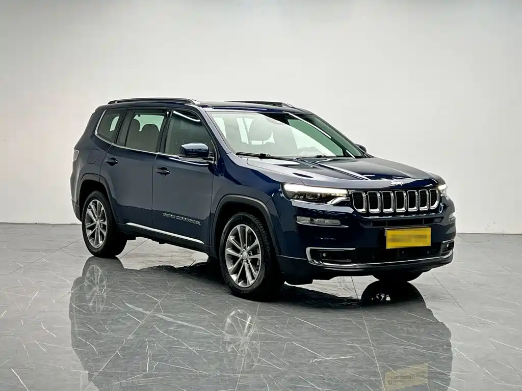 Jeep Grand Commander — миниатюра 8