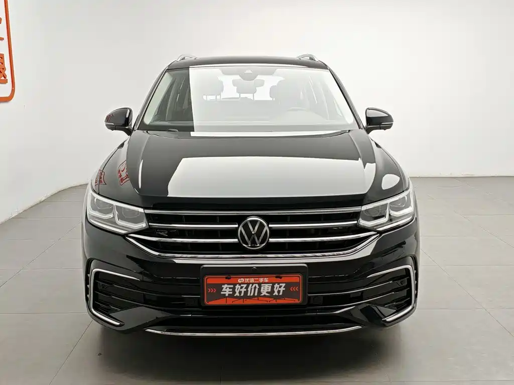 Volkswagen Tiguan L L 2023 330TSI AT R-Line Flagship