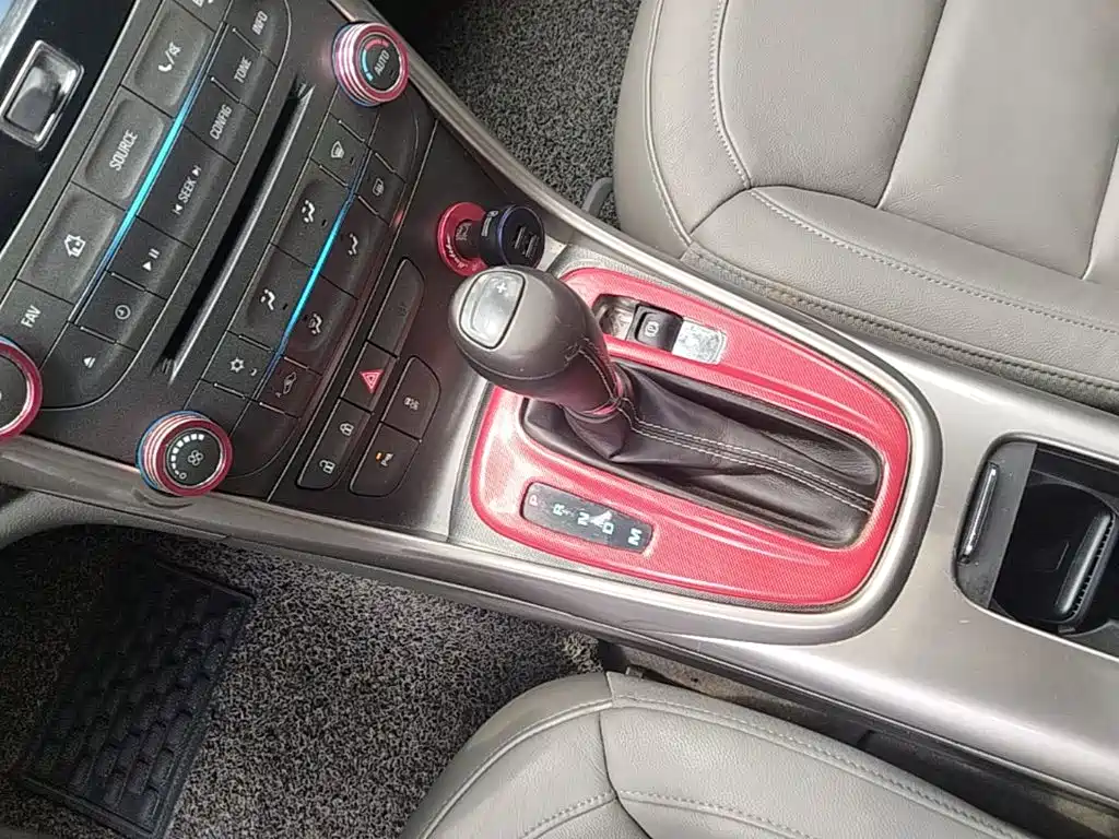 Chevrolet Malibu — миниатюра 14