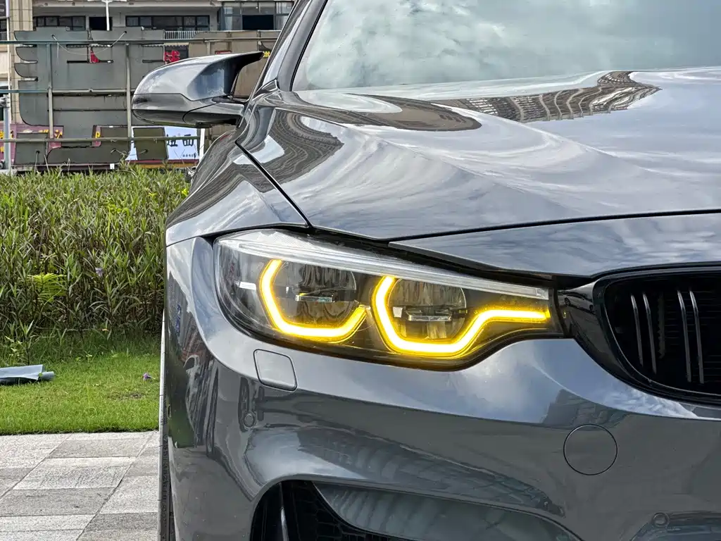 BMW M4 — миниатюра 11