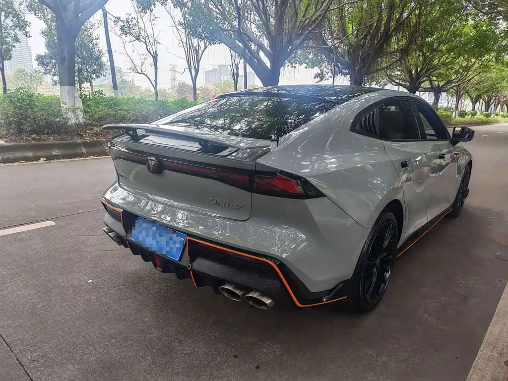 Changan UNI-V — миниатюра 8