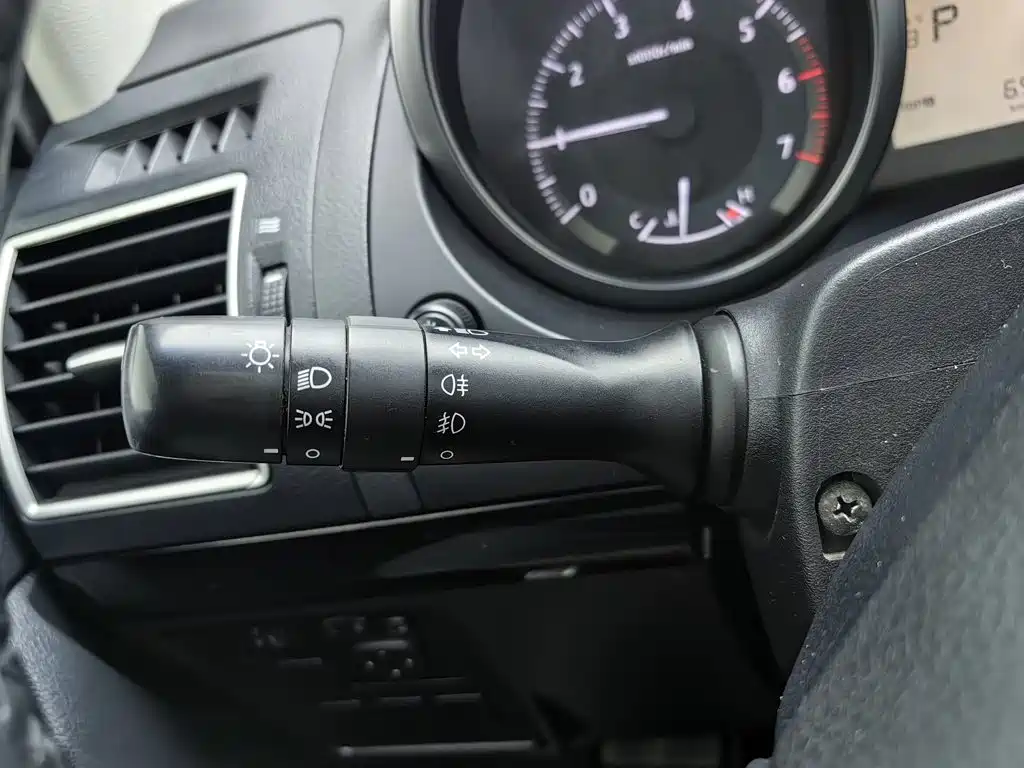 Toyota Prado — миниатюра 21