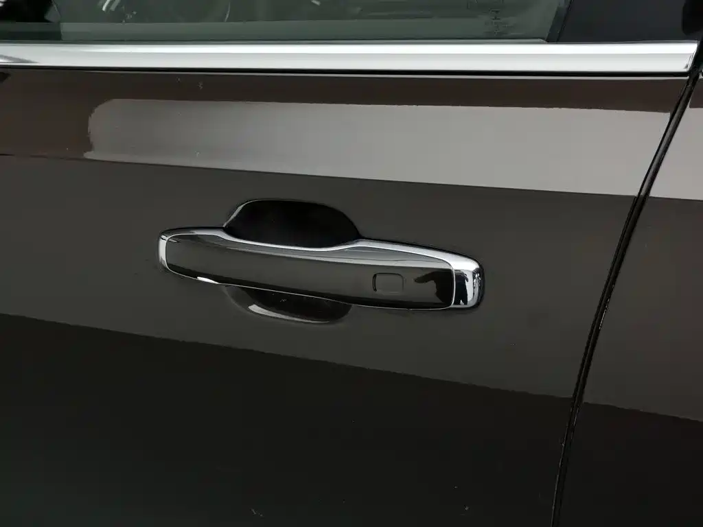 Volvo S90 — миниатюра 18